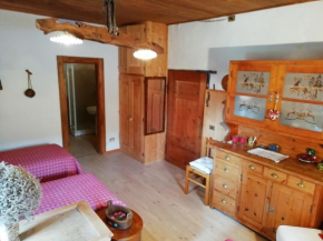 Hotels in Colle Santa Lucia